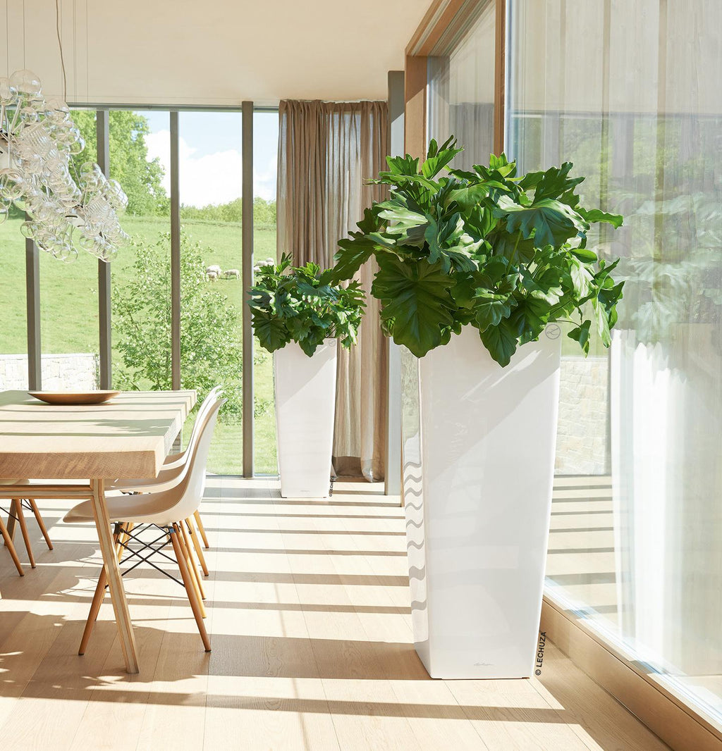CUBICO ALTO planter, 40x40/105 cm, white